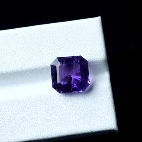 Radiant Natural Amethyst Stone From Brazil - Adorn Yourself with Beauty